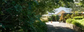 The Willows at Kurrajong Luxury Loft Suite - Image 3