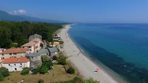 71-square-meter house with all the amenities (3-bedroom), large, quiet terrace, 500 meters from the beach - Image 4
