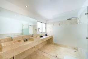 Luxury 5-room modern villa with movie theater at exclusive Punta Cana golf and beach resort - Image 2