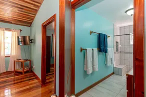 3 bedroom - Private Ocean Front House - Image 3