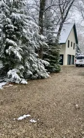 Luxury Guesthouse in private wooded setting in Grand Beach New Buffalo - Image 4