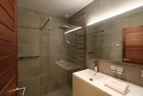Grande villa contemporaine avec piscine - Image 3