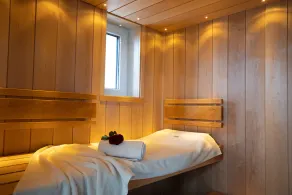 Design takvåning på sjön med egen bastu, 200 m till Östersjön - Image 2