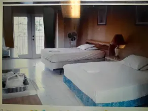 Adderley's Motel - Image 2