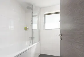 Stunning and stylish abode, close to the golden sands of Mawgan Porth beach - Image 3