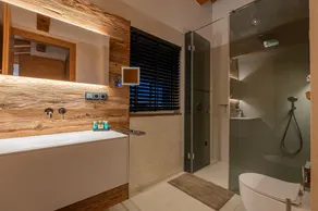 Lavender Hill - Summer holiday & ski villa chalet - Image 5