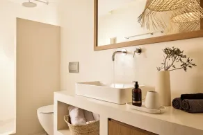 Thea Luxury Villas Ios - Image 2
