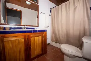 Spacious 3 bedroom villa with the best ocean views! - Image 2