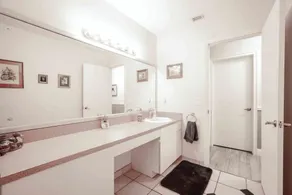 Private Pool w/ Hot Tub! Family Friendly Subtropical Retreat w/ Huge Yard - Image 4