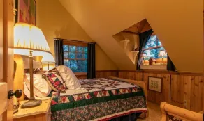 Wunderschönes Bilderbuch-Haus am Bach 3 Schlafzimmer / 2 Bäder - Prächtig! - Image 4