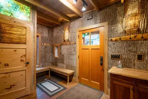 Magical, stunning, secluded retreat on idyllic Lake Medora! - Image 2