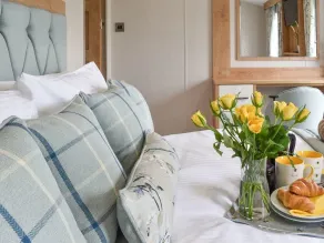 Luxury 2 bedroom, pet-friendly lodge on the side of a beautiful fishing lake. - Image 2