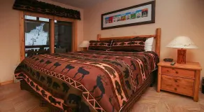 Tucker Mountain 1 Bedroom + Den Condo #519 by RedAwning - Image 4