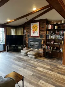 Waterfront Lower Whitefish Getaway - Image 2