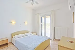 Beach Villa Oneiro - Image 3