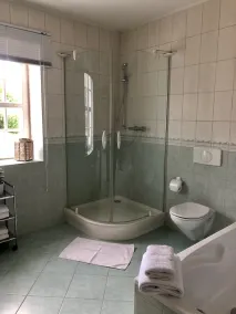Apartment at Bismarck Castle - Image 4