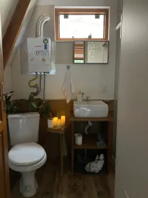 The Cabin. - Image 5