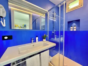 A&A Rooms - Image 4