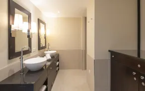 Appartement Direkt am Wörthersee mit Privatstrand und Reserviertem Parkplatz - Image 2