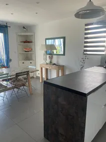 BEAUTIFUL SEA VIEW HOUSE. CLOSE TO THE BEACH and coastal paths - Image 4