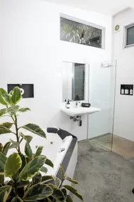BEACHWOOD STUDIO-a perfectly styled getaway for couples BEACH AT YOUR DOORSTEP - Image 5