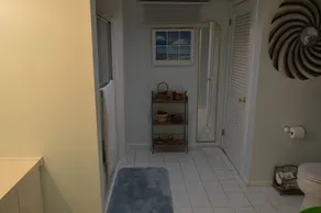 East Hampton Getaway STOR VALUE - Image 4