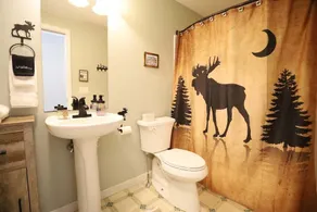Cozy Private Single Family Home, Campton NH - Image 3