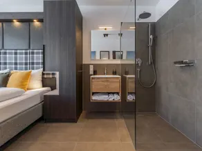 Nice ski in-ski out lodge with sauna and hottub - Image 4