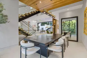 Hutton Modern - Image 4