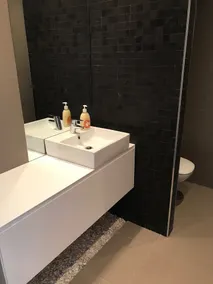 Modern House in a Small Condominium - Image 2