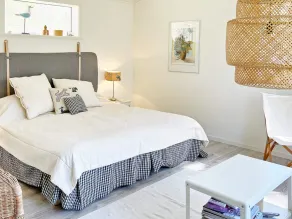 6 Person Holiday Home in Djurhamn - Image 4