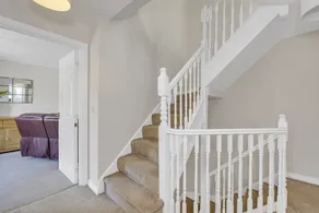 Spacious 5BRM Townhouse – Ideal for Contractors, Corporate Stays & Family Visits - Image 2