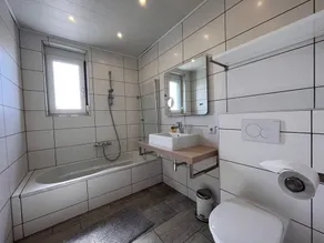 Fin lejlighed for 6 gæster med klimaanlæg, WIFI, TV, terrasse og kæledyr tilladt - Image 3