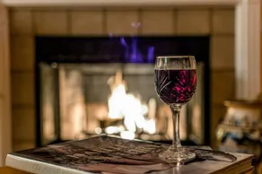 ROMANTIC SPA RETREAT MINUTES TO MOHEGAN SUN CASINO - Image 2