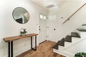 Charming Getaway on the Greenway! - Image 3