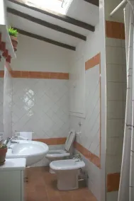 Detached villa with panoramic garden - Image 3