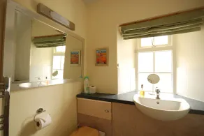 Honeysuckle Cottage, perfekte ländliche Oase, viele Aktivitäten von Haus - Image 2