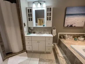 Private cozy home in Arcadia offering all the wonders of Northern Mi - Image 2