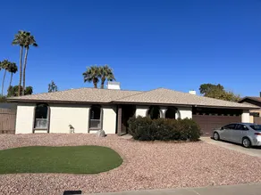 Minutes to Oldtown Scottsdale - Your peaceful Oasis awaits! - Image 5