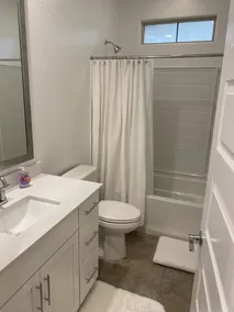 Brand new home  10 minutes from Westgate Where the Cardinals Arena - Image 5