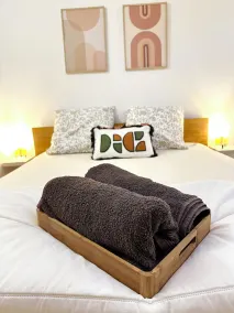 Haven of peace, in the heart of the Luberon, Apartment, 5 minutes from Lourmarin - Image 2