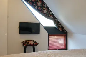 Appartement neuf, attrayant et spacieux avec confort, à distance de marche de la forêt / plage. - Image 5
