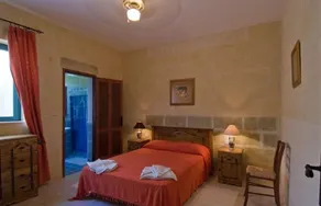 Mounsey 2 - 4 Schlafzimmer und ein privater Pool mit malerischer Aussicht Nadur Qala Gozo - Image 4