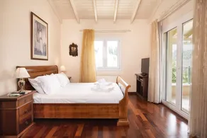 LUXURY VILLA WITH PRIVATE POOL NEAR TO THE BEACH - Image 5