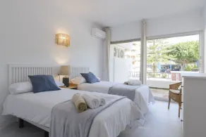 Isabel Apartment - Golden Mile - Image 5