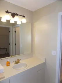 🧡Gorgeous Dried Waterfront Oasis In Heart of The Villages 2 BR, 2 BA - Image 2