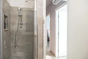 Nouvelle Maison Rome Luxury Palace - Image 3