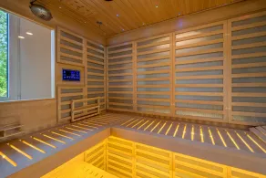 Stay in the property of your dreams at Meia Lua in Pinheiro - Image 5