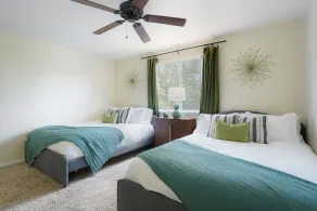 Cozy, Spacious 3B w/Backyard | Near DT & Boulder - Image 4