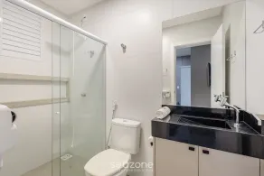 Sua estadia exclusiva com piscinas e jacuzzi a 500m da praia - ELF - Image 5